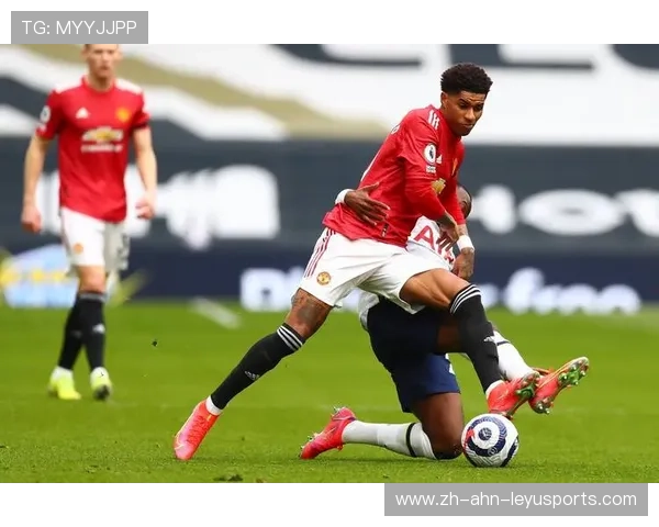 曼联欧冠决赛专用球衣设计及历史意义探讨